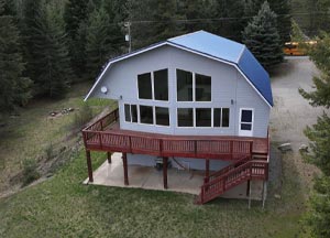 6101 Bottle Bay Road
Sagle, Idaho 83860
$915,000